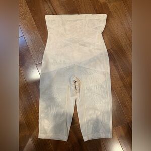 Women’s Large High-Waisted Shapewear – Firm Control Body Shaper